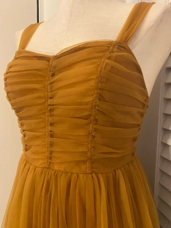 H&M Mustard Ruched Bodice Midi Dress- Size 8 - Picture 3 of 10